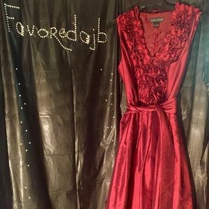 Gorgeous wine color sleeveless dress with ruffles